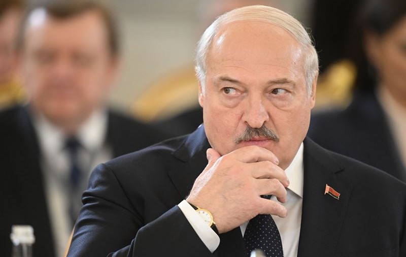 Lukașenko: „A fost dureros să urmăresc evenimentele care au avut loc în sudul Rusiei. Dacă Rusia se prăbușește, vom muri cu toții”