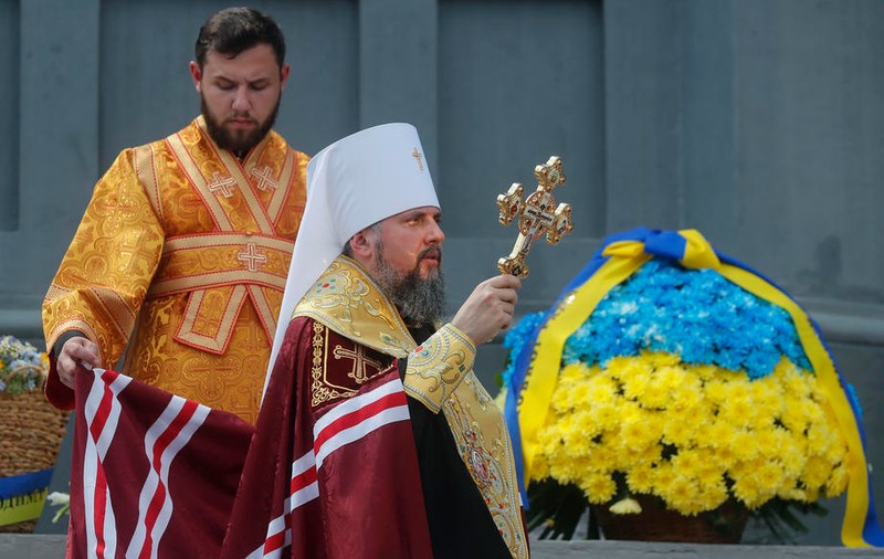 Liderul Bisericii Ortodoxe din Ucraina cere oamenilor să nu meargă la slujba de Paște, ca să nu cadă victime bombardamentelor