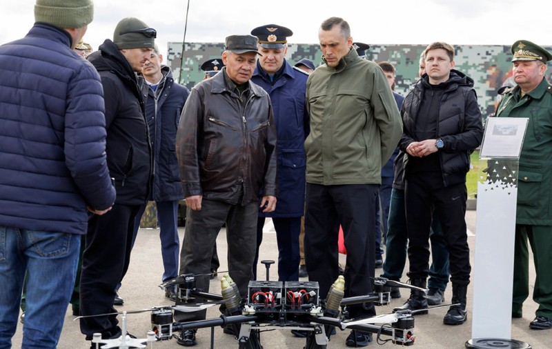 Șoigu anunță că va înfiinţa un centru pentru producția de drone și „complexuri robotice”, care să doboare aparatele FPV ale ucrainenilor