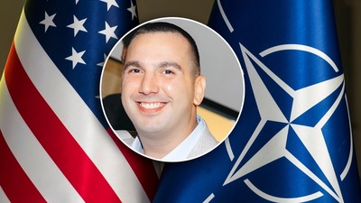 Colaj Bailakis Manousos, SUA, Nato, contracte ilegale Nato,And,Usa,Flags,Stand,At,The,Political,Event,In