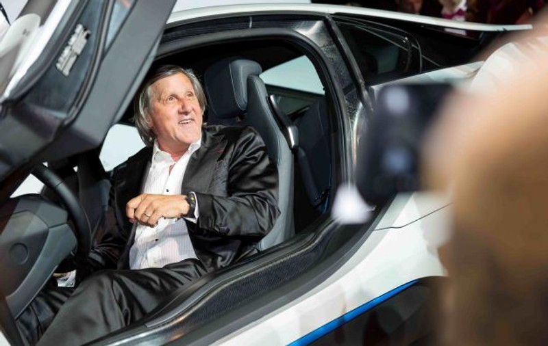 De ce se îmbată Ilie Năstase. A mai fost prins băut exact în același loc și a rămas și atunci fără permis!