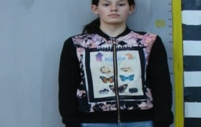 O minoră din Bacău a dispărut de acasă, de o săptămână. Polițiștii cer ajutorul populației