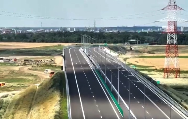 Imagini cu Lotul 4 din autostrada A0 Pantelimon-Glina, care e aproape gata. Noul tronson va face legătura cu A2