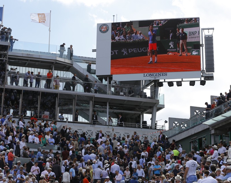 Incident la Roland Garros. Un panou metalic a căzut peste spectatori / FOTO&VIDEO
