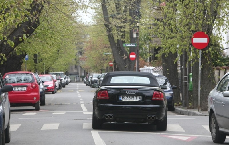 Rita, scoate degetele din gură! | FOTO