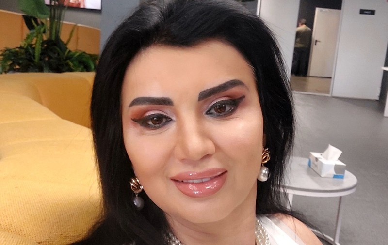 Scrisoarea emoționantă a Adrianei Bahmuțeanu pentru fiul ei: „Dacă te-ai întrebat vreodată de ce nu am fost la ziua ta, e pentru că nu aveam voie”