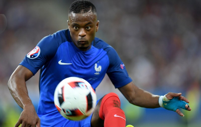 Patrice Evra a fost abuzat sexual la 13 ani de un profesor. „I-am spus mamei abia acum, când am 40 de ani”