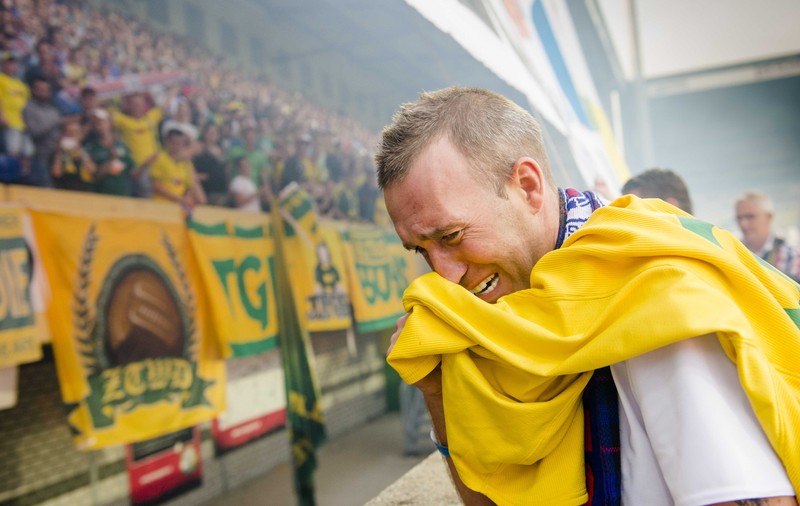 Fostul fotbalist Fernando Ricksen a murit la doar 43 de ani din pricina unei boli fără leac