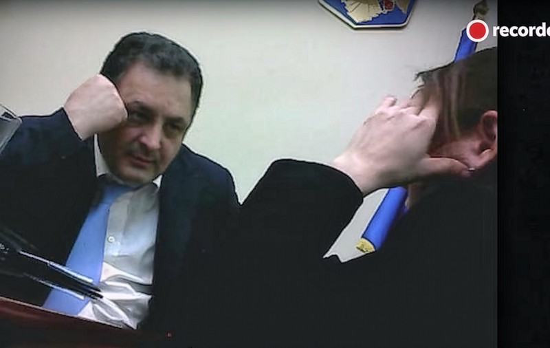 Când lașitatea e norma