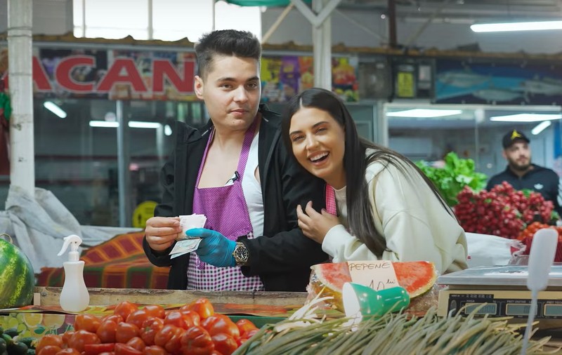 Cum au apărut Antonia și Selly în piață. Au vândut fructe și legume: „Bine v-am regăsit la muncă, nu la întins mâna”