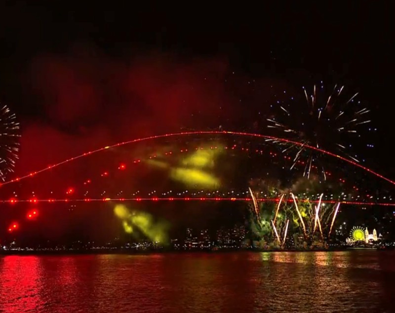 Revelion 2024 în lume. Spectacol fastuos la Burj Khalifa, în Dubai. Focuri de artificii anulate în mai multe orașe din Marea Britanie, din cauza vremii