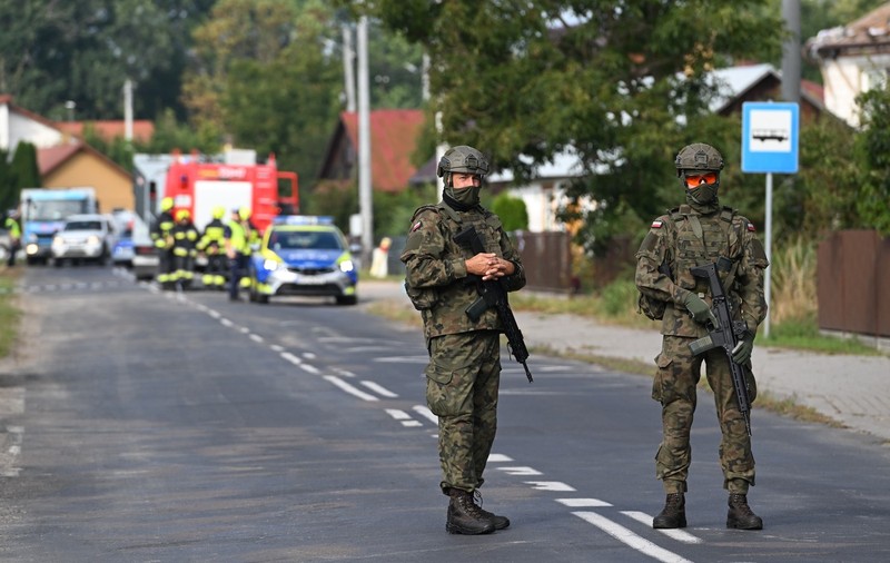Polonia a doborât zeci de drone rusești care au pătruns în spaţiul său aerian / Șeful NATO: Am un singur mesaj pentru Putin /  Kremlinul nu comentează
