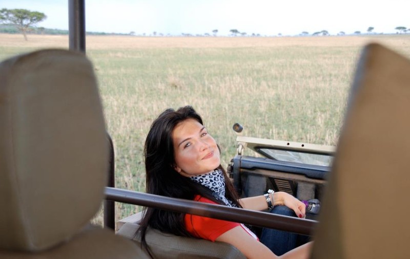 Monica Bârlădeanu se răsfaţă într-un safari în Africa | FOTO