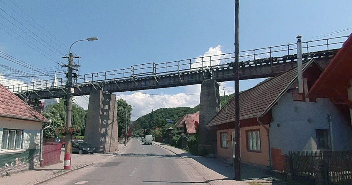Un viaduct feroviar