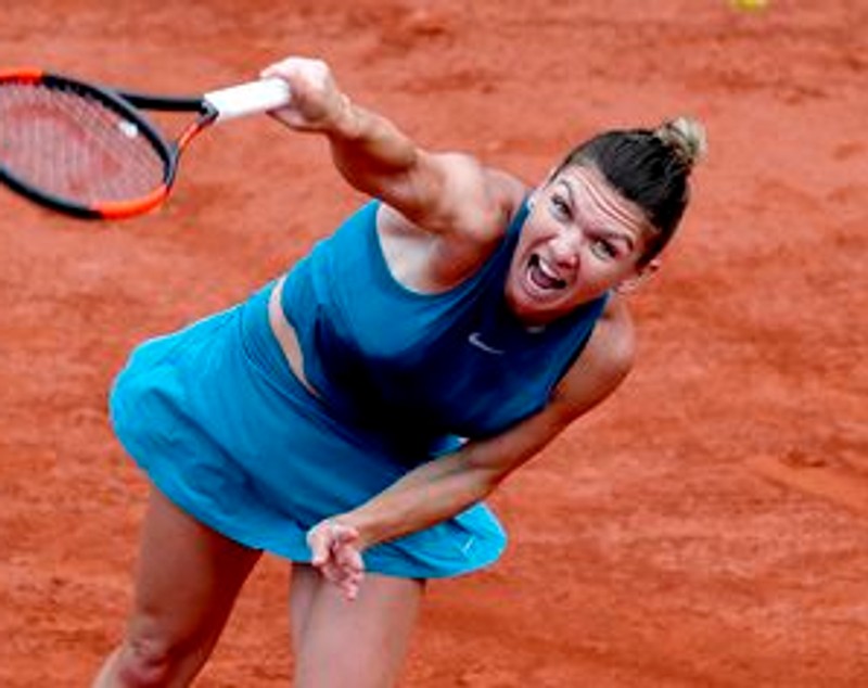 Cătălin Botezatu a comentat ținuta Simonei Halep de la Roland Garros. "Suntem obișnuiți ca tenismenele să poarte fuste scurte, însă la Halep..." | FOTO