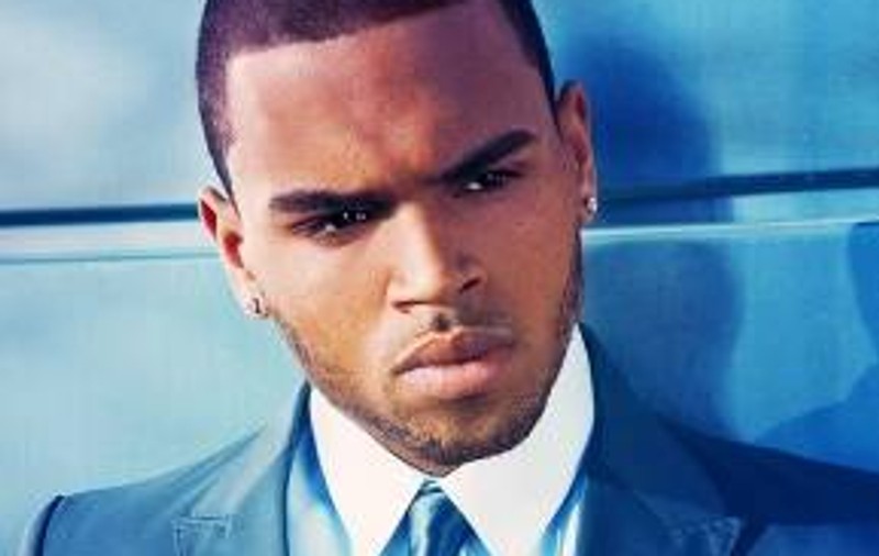 Chris Brown a intrat cu maşina într-un zid. Coincidența BIZARĂ care i-a pus pe mulți pe gânduri