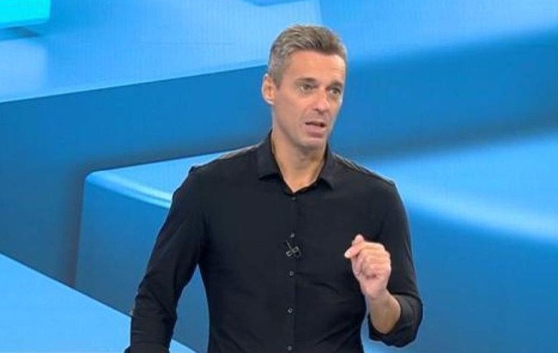 Ce a făcut mama lui Florin Ristei după ce artistul a fost atacat de Mircea Badea: „Am voie?”