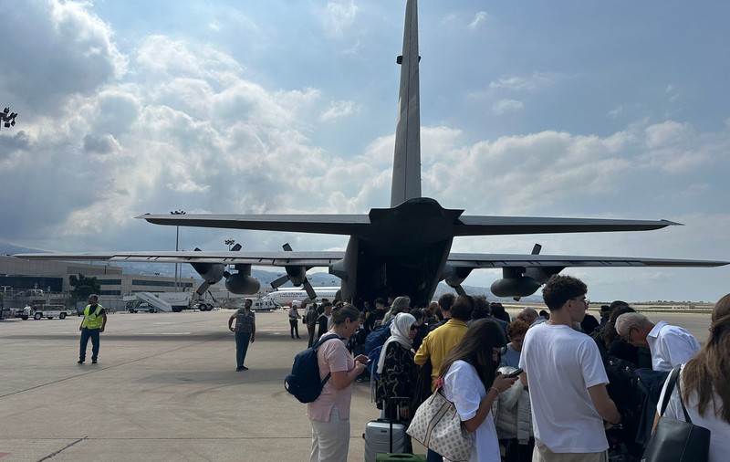 Numărul românilor evacuați din Liban a ajuns la 212, anunță MAE