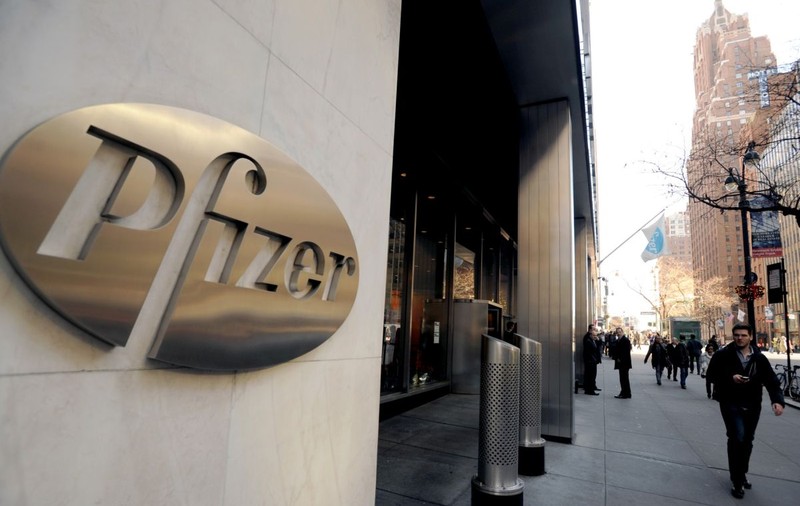 Angajații Pfizer din SUA care nu sunt vaccinați anti-COVID riscă să fie concediați