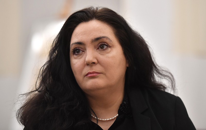 Andreea Răsuceanu, scriitoare: „Și cele mai întunecate locuri își pot schimba, fie și prin intermediul literaturii, natura, devenind solare, benefice”