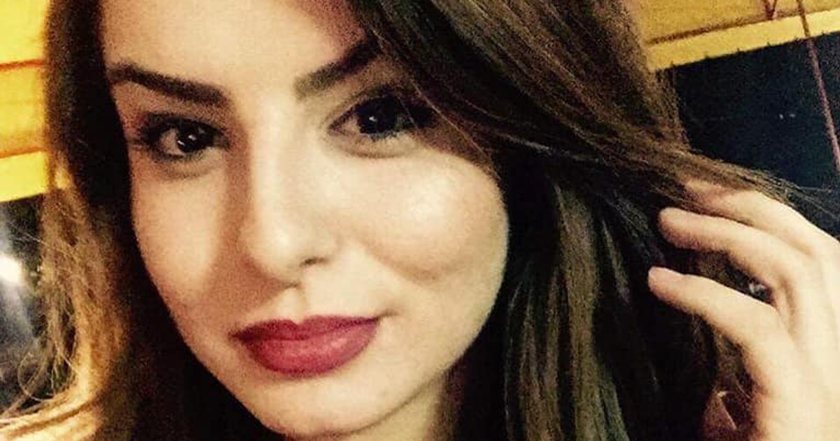Diana, o tânără din Vâlcea, s-a sinucis după ce și-a dat demisia din bancă