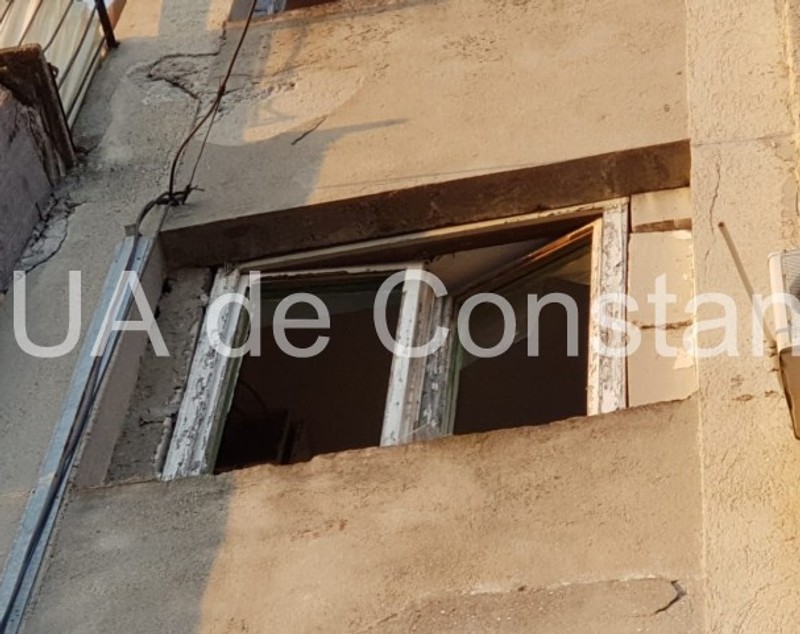 Explozii în două locuințe din Constanța, în această dimineață. O persoană a fost rănită