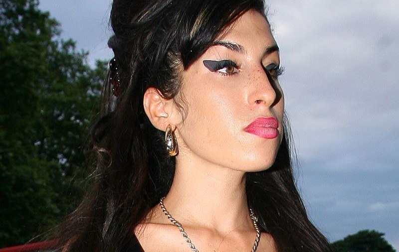 Amy Winehouse are interzis la Prinţul Harry