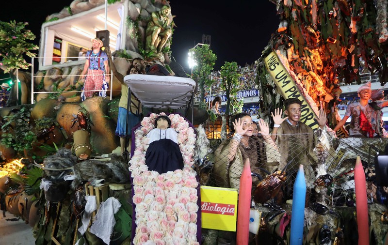 Câștigătorii ediției din 2018 a Carnavalului de la Rio au transmis un mesaj anti-corupție