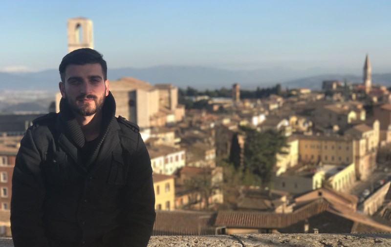 Silviu Mircescu din Când mama nu-i acasă a vizitat orașul medieval Perugia