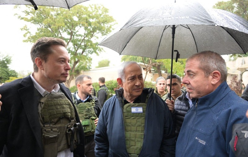 Elon Musk, după ce a vizitat un kibbutz din Israel vizat de atacul Hamas: Nu există „nicio altă opțiune” decât distrugerea Hamas | FOTO