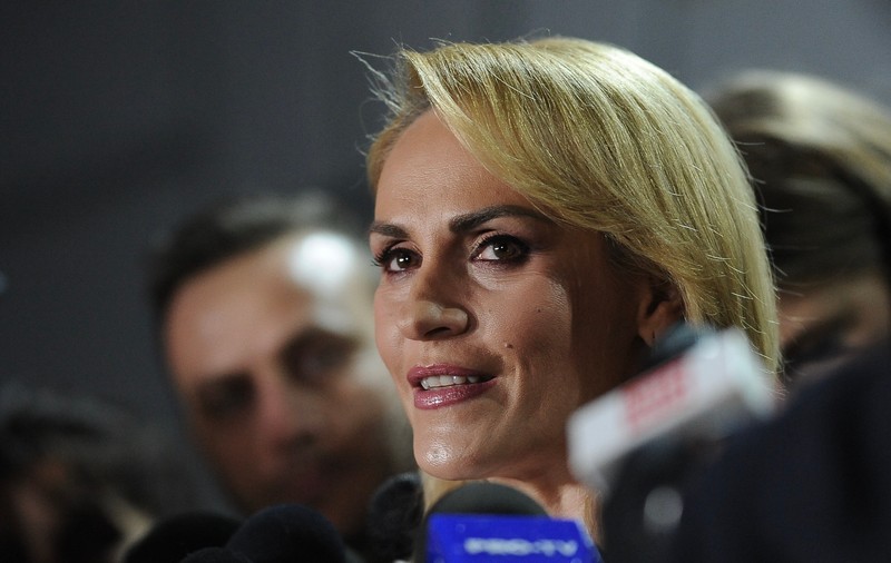 Replica Gabrielei Firea la sondajul care-l dă pe Nicușor Dan favorit la Primăria Capitalei: „Și la alegerile anterioare, PNL scotea pe piață sondaje false”