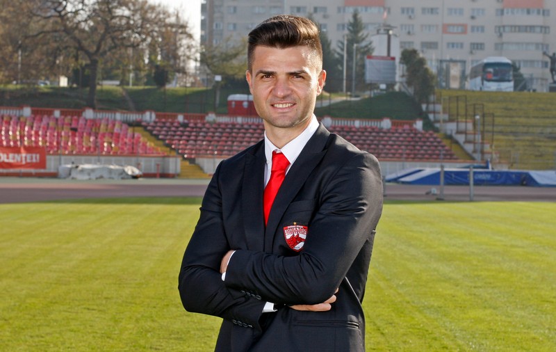 Fotbalul mic. Florin Bratu a zburat de la Tunari. S-a supărat că nu i-au fost aduși jucători