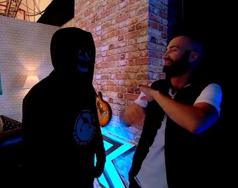 Carla's Dreams, înlocuit la masa juraților de la X Factor. A vrut să-și păcălească colegii cu o sosie | FOTO