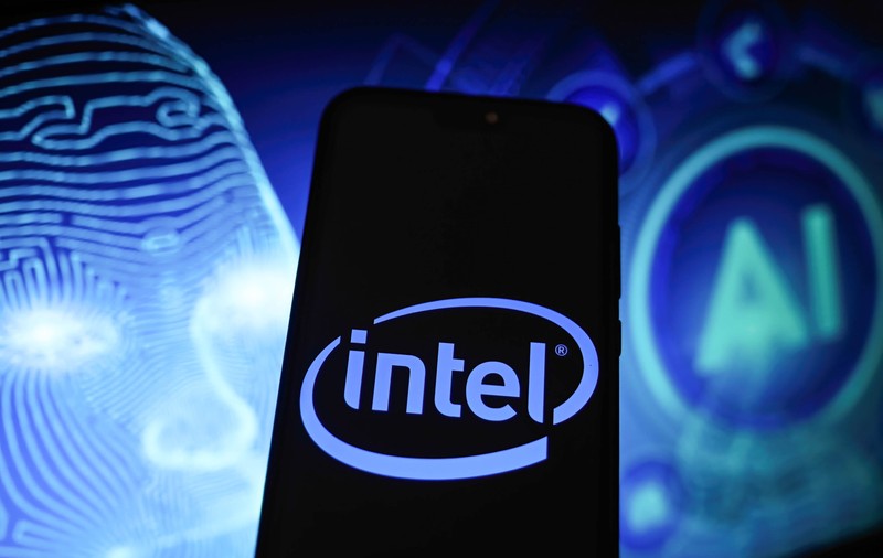 Compania americană Intel, amendată de UE cu 376 de milioane de euro, într-un caz antitrust de acum 20 de ani