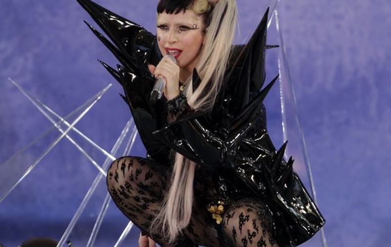 E oficial ! Lady Gaga concertează la București! Află când și cât costă biletele!