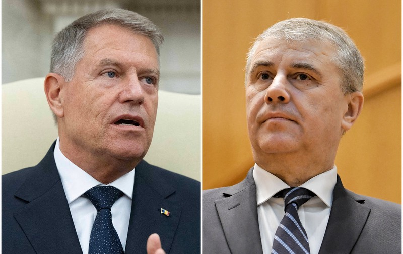 De ce stă președintele Iohannis drept în fața generalului Pahonțu