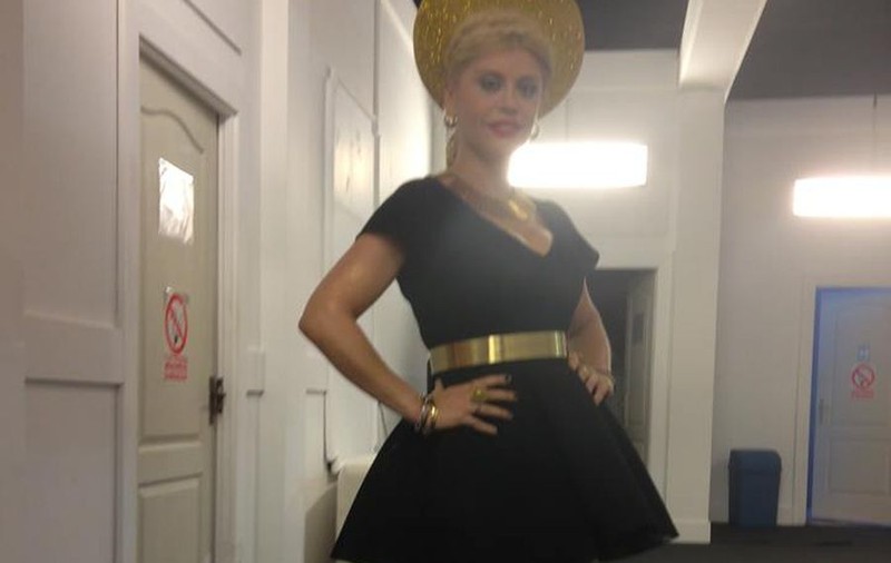 LOREDANA ARATĂ SENZAŢIONAL! AFLĂ SECRETUL SILUETEI EI DE VIS! 