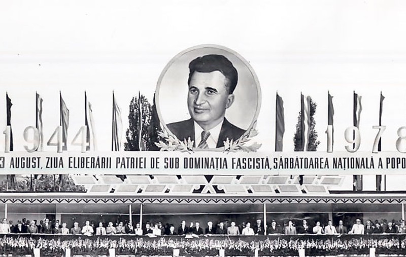Politicieni, vedete, dar şi oameni obişnuiţi îşi aduc aminte de ziua de 23 august