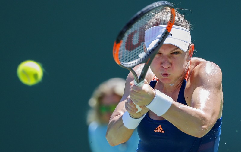 Simona Halep și Sorana Cîrstea s-au calificat în sferturile de finală ale turneului de la Madrid. Irina Begu, eliminată | LIVESCORE