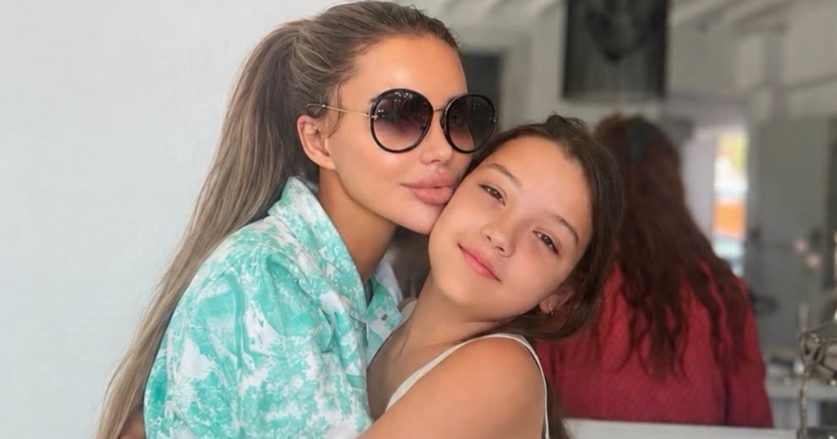 Bianca Drăgușanu și Sofia, fiica sa