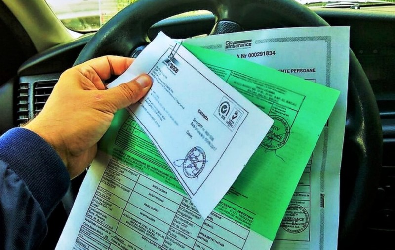 Ce este Cartea Verde auto și când ai nevoie de aceasta