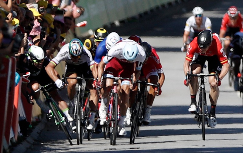 Campionul mondial, slovacul Peter Sagan, nu înțelege de ce a fost eliminat din Turul Franței: ”Nu am făcut nimic rău”