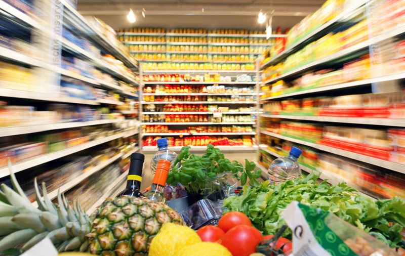 Programul supermarketurilor de Paște | Când vor fi deschise magazinele