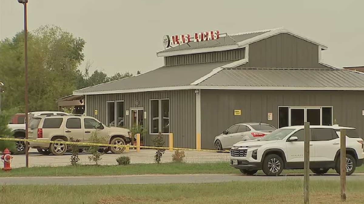 Împușcături într-un restaurant din Texas. Poliția cercetează locul
