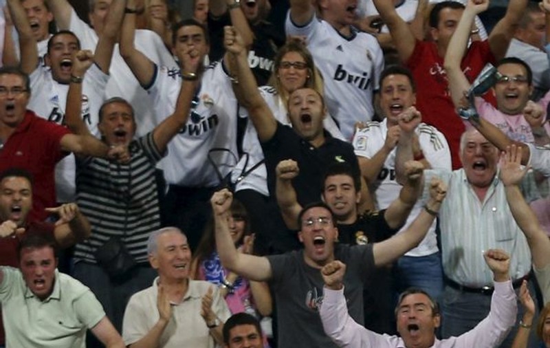 Real Madrid a învins dramatic pe Manchester City, Malaga a umilit pe Zenit. Vezi aici toate rezultatele din grupele Champions League!