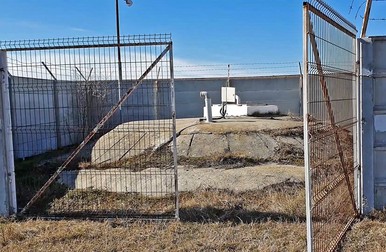 Unul din puțurile de apă ale orașului Slatina aflat lângă ferma de porci
