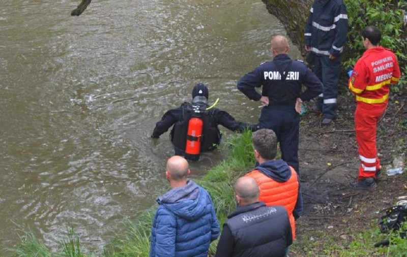 Un tânăr de 17 ani din Buzău a murit după ce și-a salvat surorile de la înec