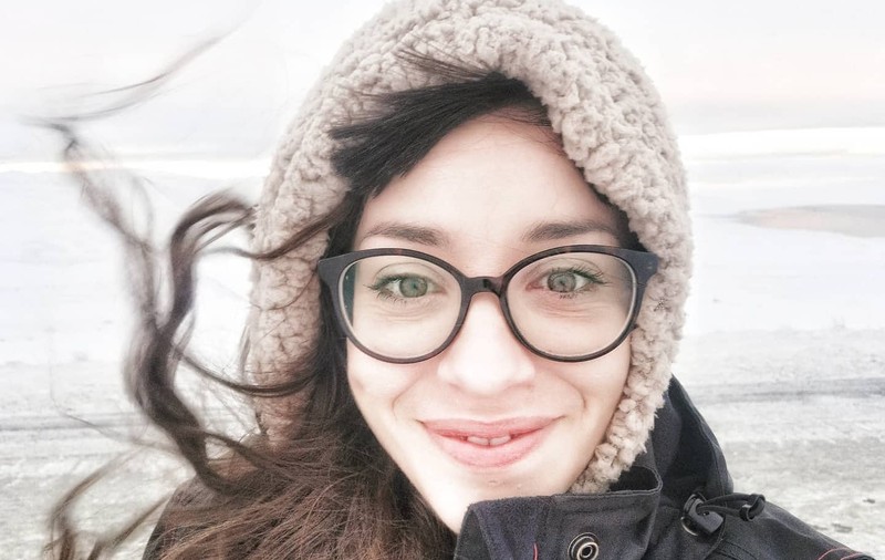 Izolare de bună voie. O italiancă s-a mutat în pandemie într-o așezare cu 28 de locuitori, de la Cercul Polar. „Două luni am trăit în beznă totală”