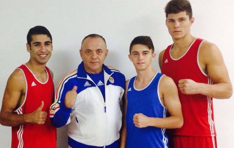 Doi pugilişti români în finale la CE de box Under 22 de la Brăila