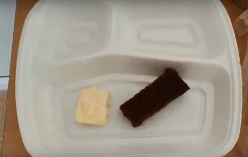 VIDEO / S-a aflat ce mănâncă un bolnav de coronavirus. Iată cum arată micul dejun la Spitalul de Boli Infecțioase din Iași